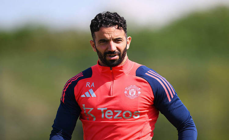 Легенда МЮ выразил доверие Амориму