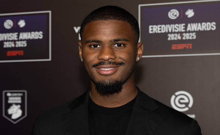 Арсенал интересуется нидерландским вундеркиндом