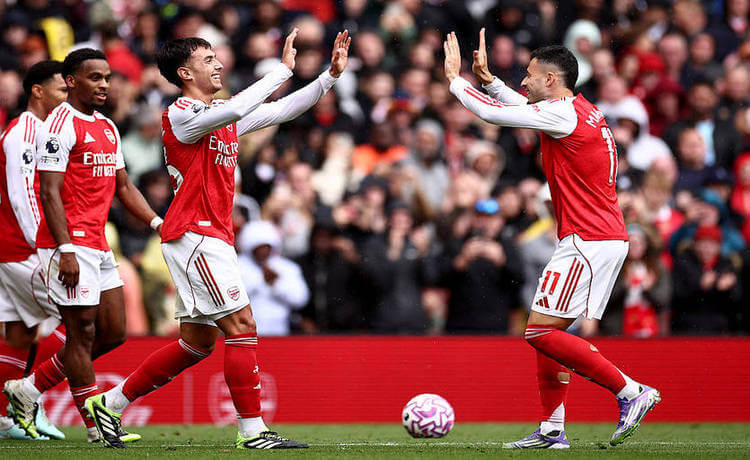 Арсенал разгромил Ноттингем с дублем Субименди