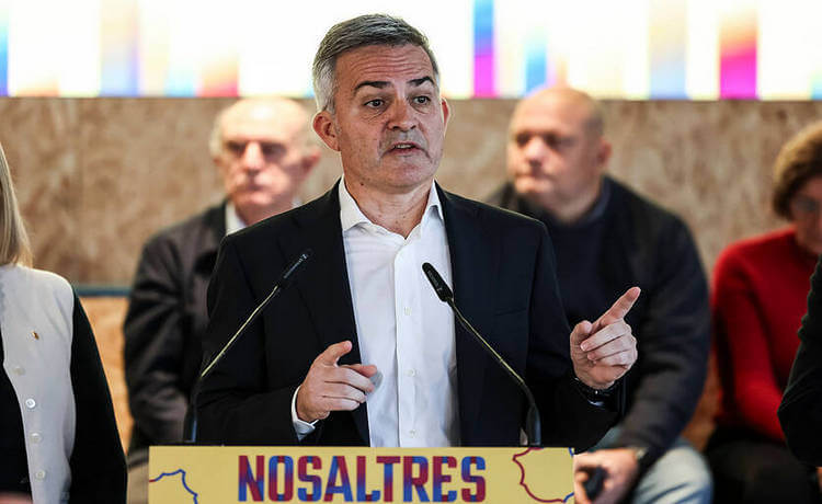 [xfvalue_artist] - [xfvalue_title]